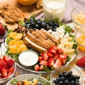 Monsoon Salad + Veg Juice + White Bread Sandwich