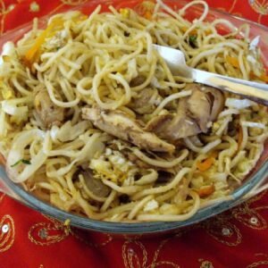 CHICKEN SEZ. NOODLES